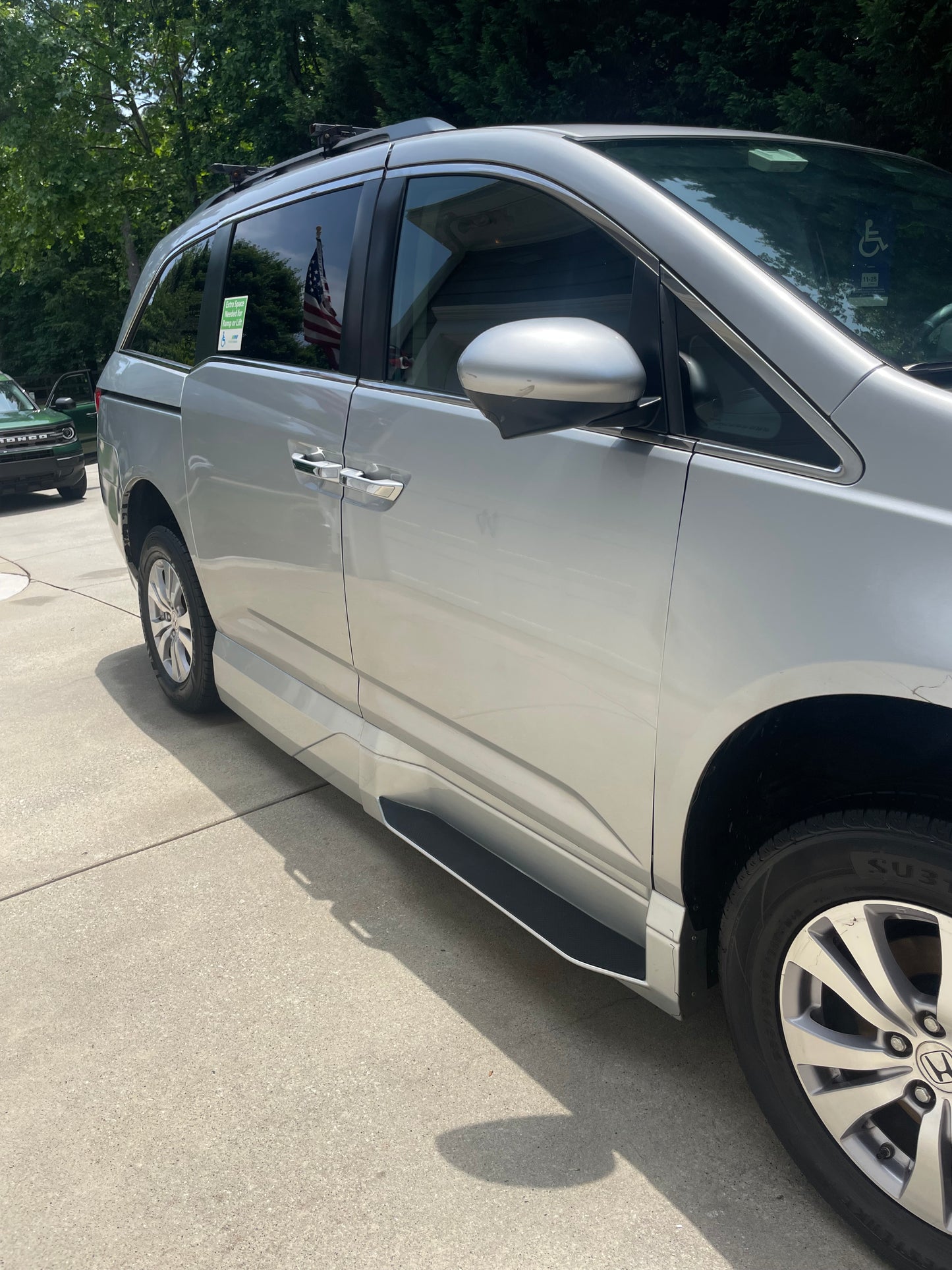 "Little Dawg" exterior