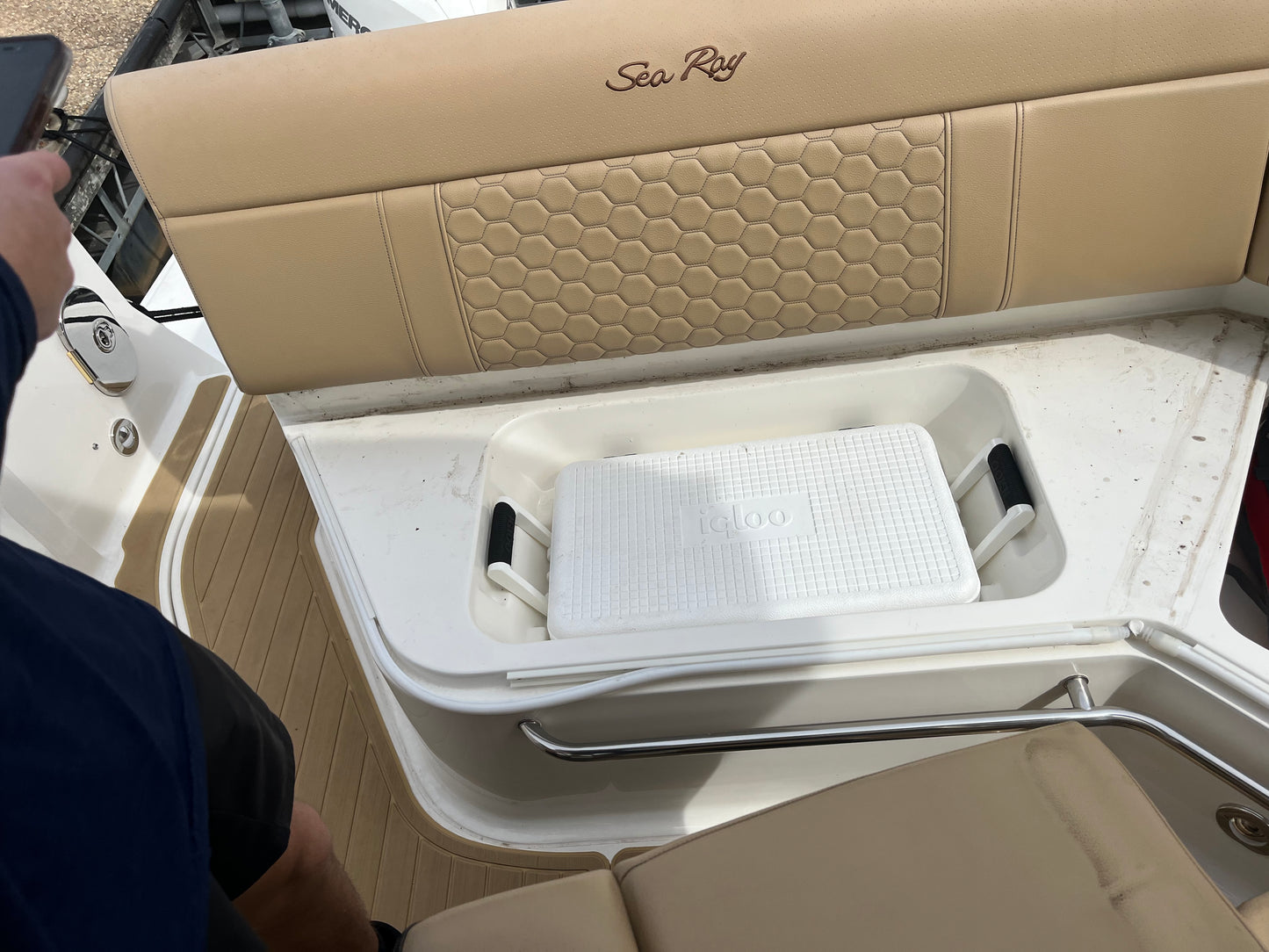 TOP DAWG MARINE DETAIL