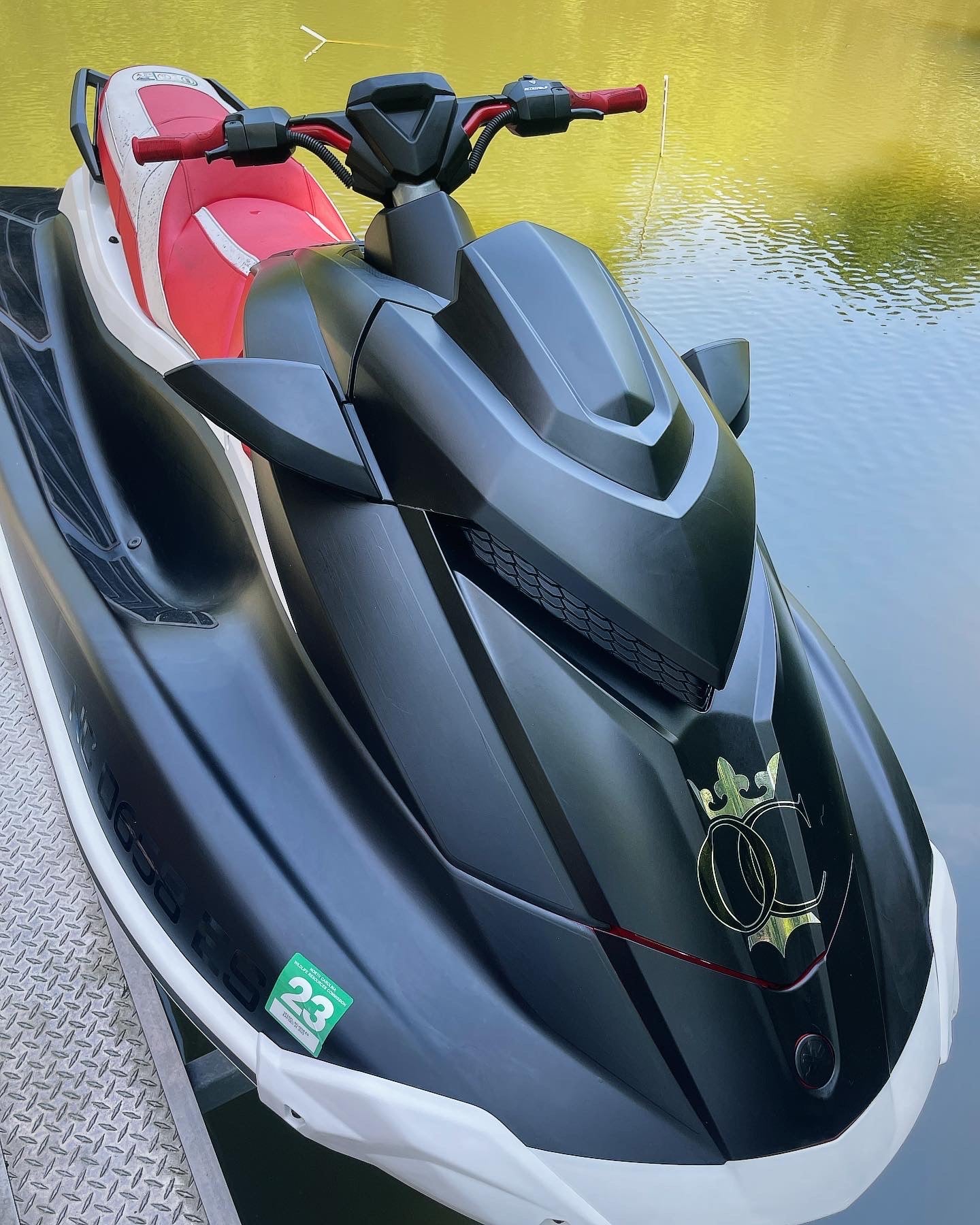 JETSKI DETAIL W/ HYDRO SLICK